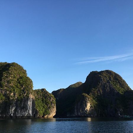 Cat Ba Bay Cruises Hotel Dong Khe Sau Buitenkant foto