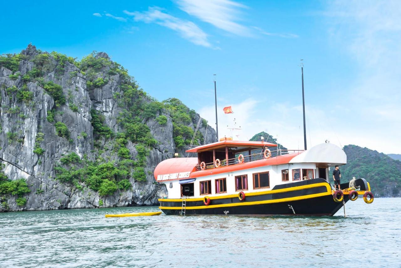 Cat Ba Bay Cruises Hotel Dong Khe Sau Buitenkant foto