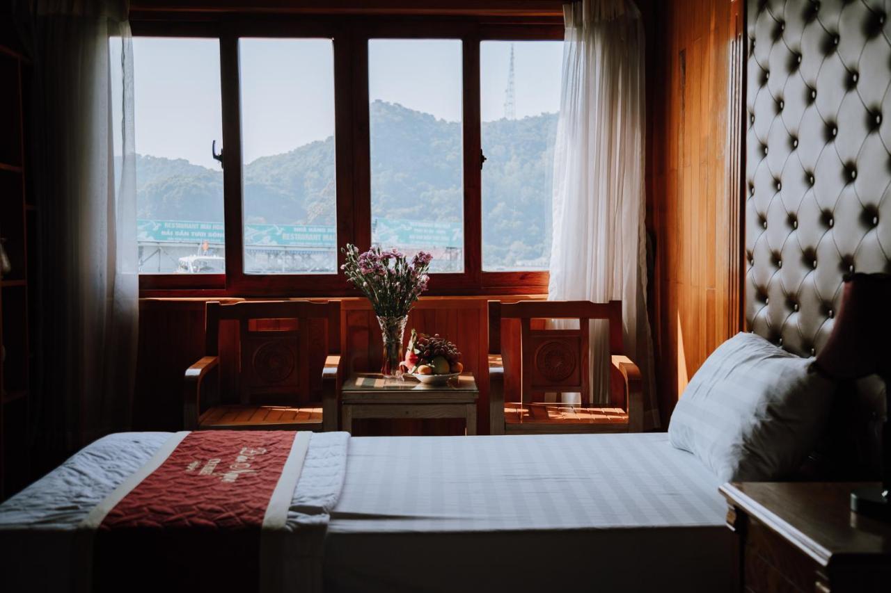 Cat Ba Bay Cruises Hotel Dong Khe Sau Buitenkant foto