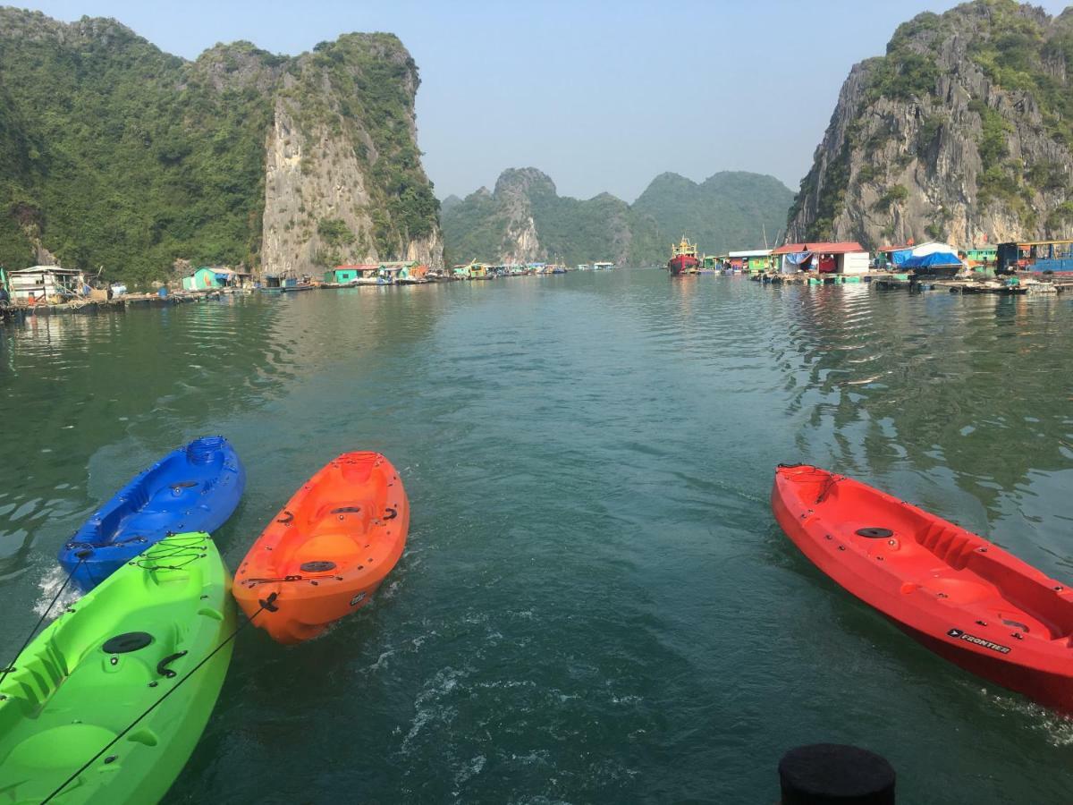 Cat Ba Bay Cruises Hotel Dong Khe Sau Buitenkant foto