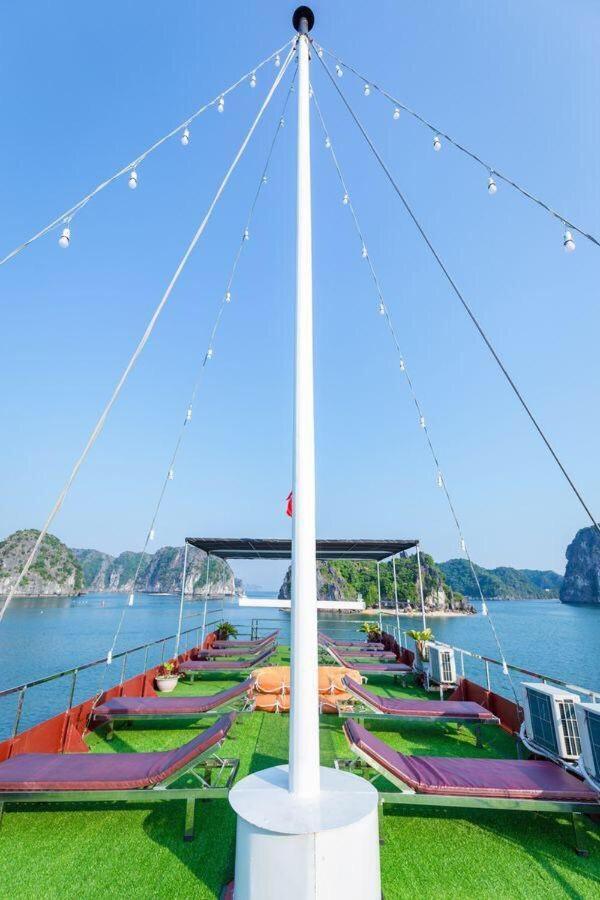 Cat Ba Bay Cruises Hotel Dong Khe Sau Buitenkant foto